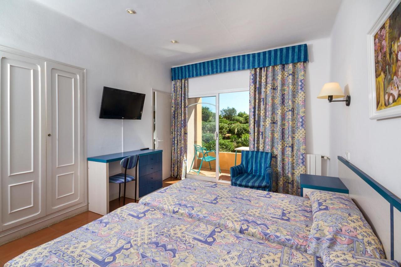 Hotel La Torre Калелья-де-Палафружель Экстерьер фото